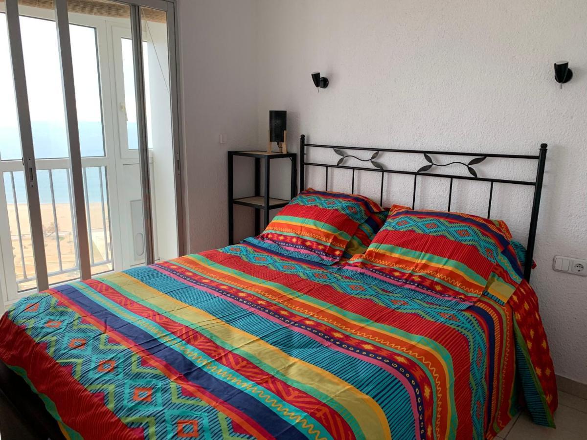 Apartamento Con Magnificas Vistas Al Mar - Wifi Gratis Емпуриабрава Екстериор снимка