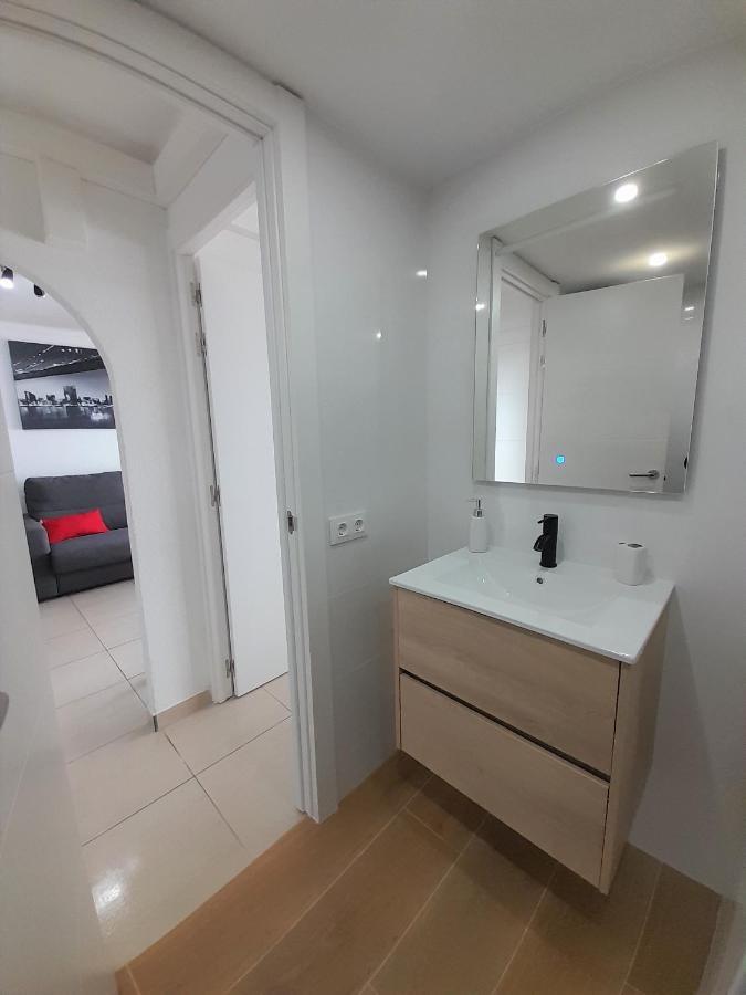 Apartamento Con Magnificas Vistas Al Mar - Wifi Gratis Емпуриабрава Екстериор снимка